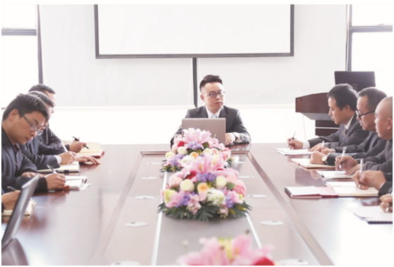 超人廚衛(wèi)董事長羅子?。阂宰儜?yīng)變，以變制變