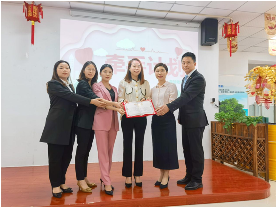 心系公益事業(yè)發(fā)展，眾企業(yè)愛心牽手公益行