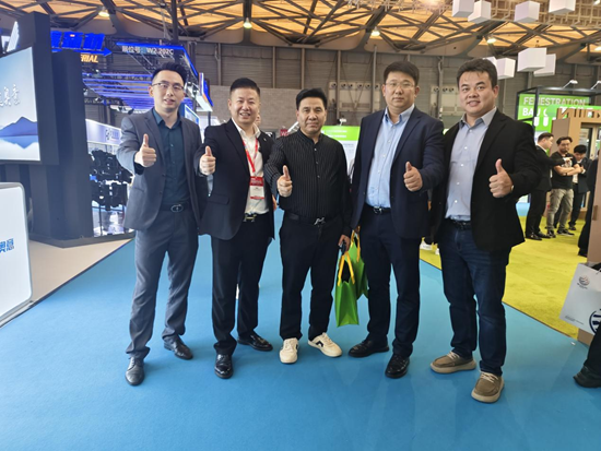 2025中國門窗幕墻大會：LBK利佰五金“超安全系統(tǒng)”成焦點(diǎn)